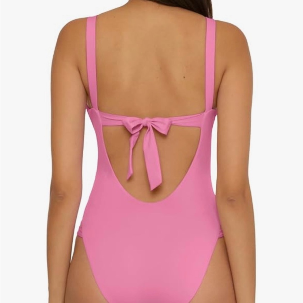 Becca Color Code Leg Inset One-Piece Swimsuit Small Pink New Retail $128 - Picture 3 of 4
